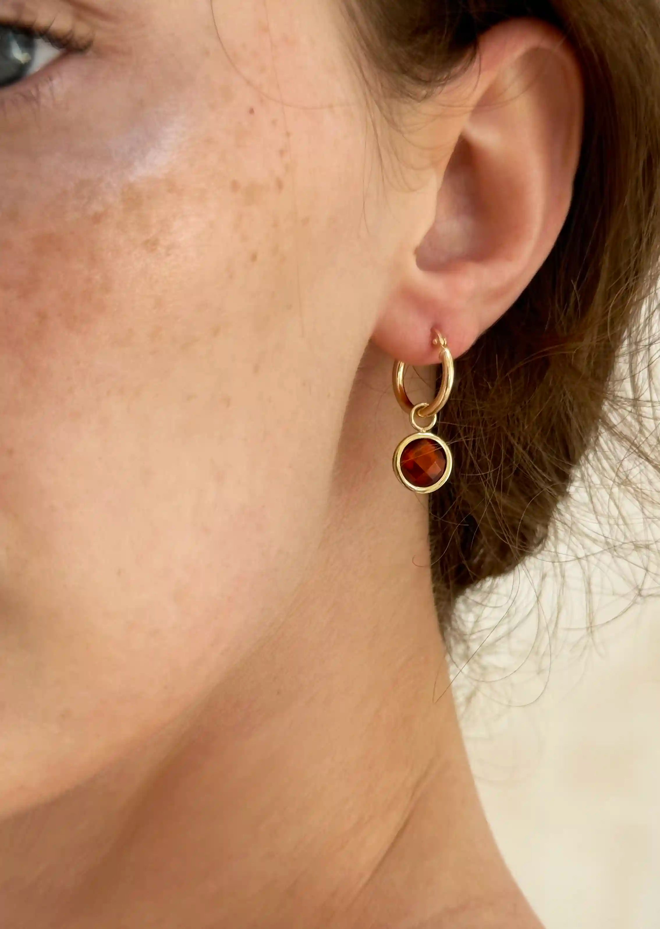 Roter Hessonit Charm